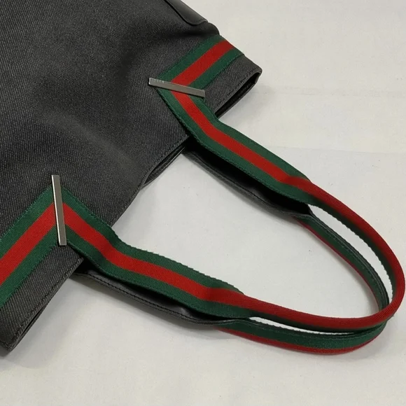 Gucci Vintage Sherry Line Gray Tote with Green and Red Web Straps - Picture 5 of 13